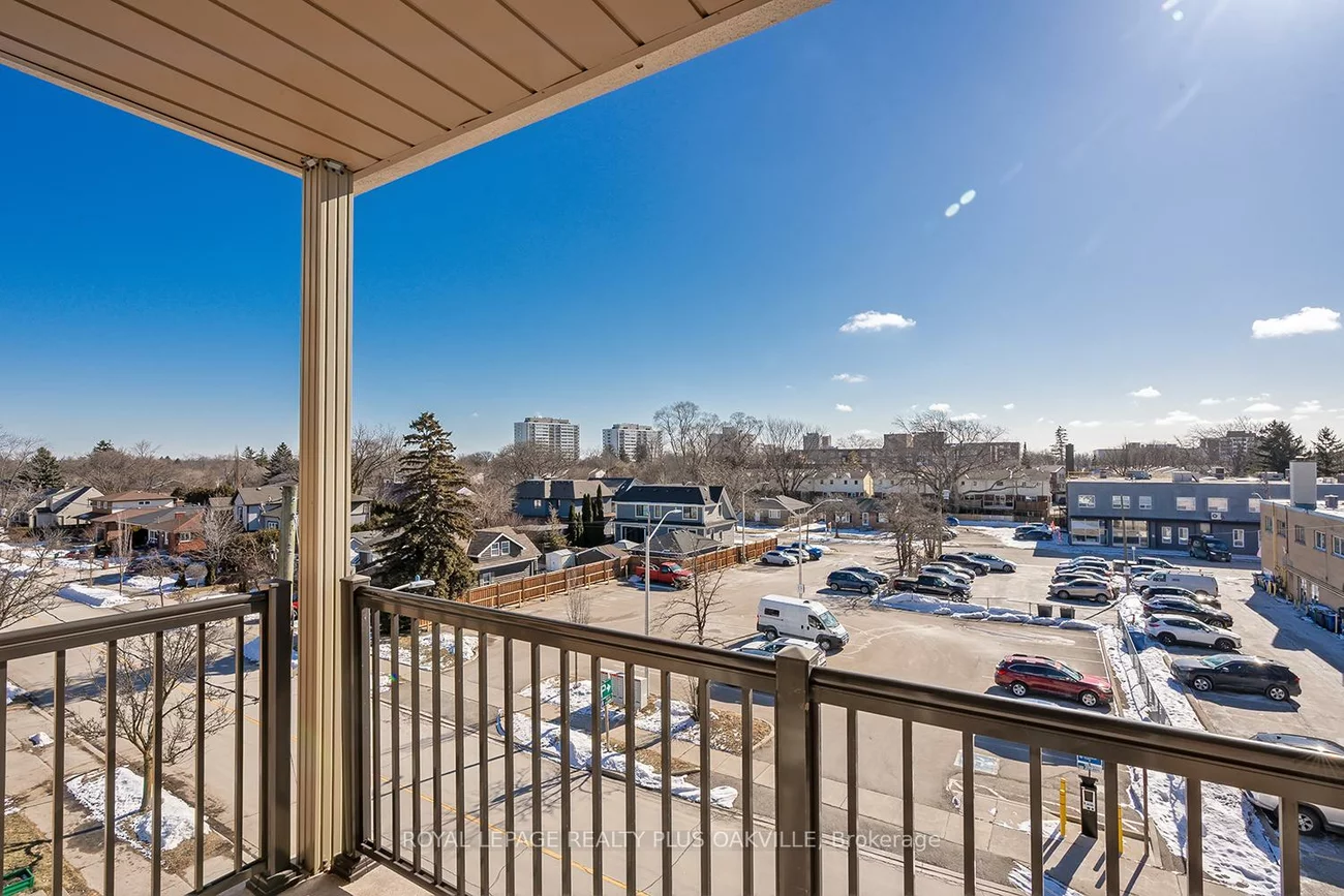 73, Washington, 1002 - CO Central, Oakville