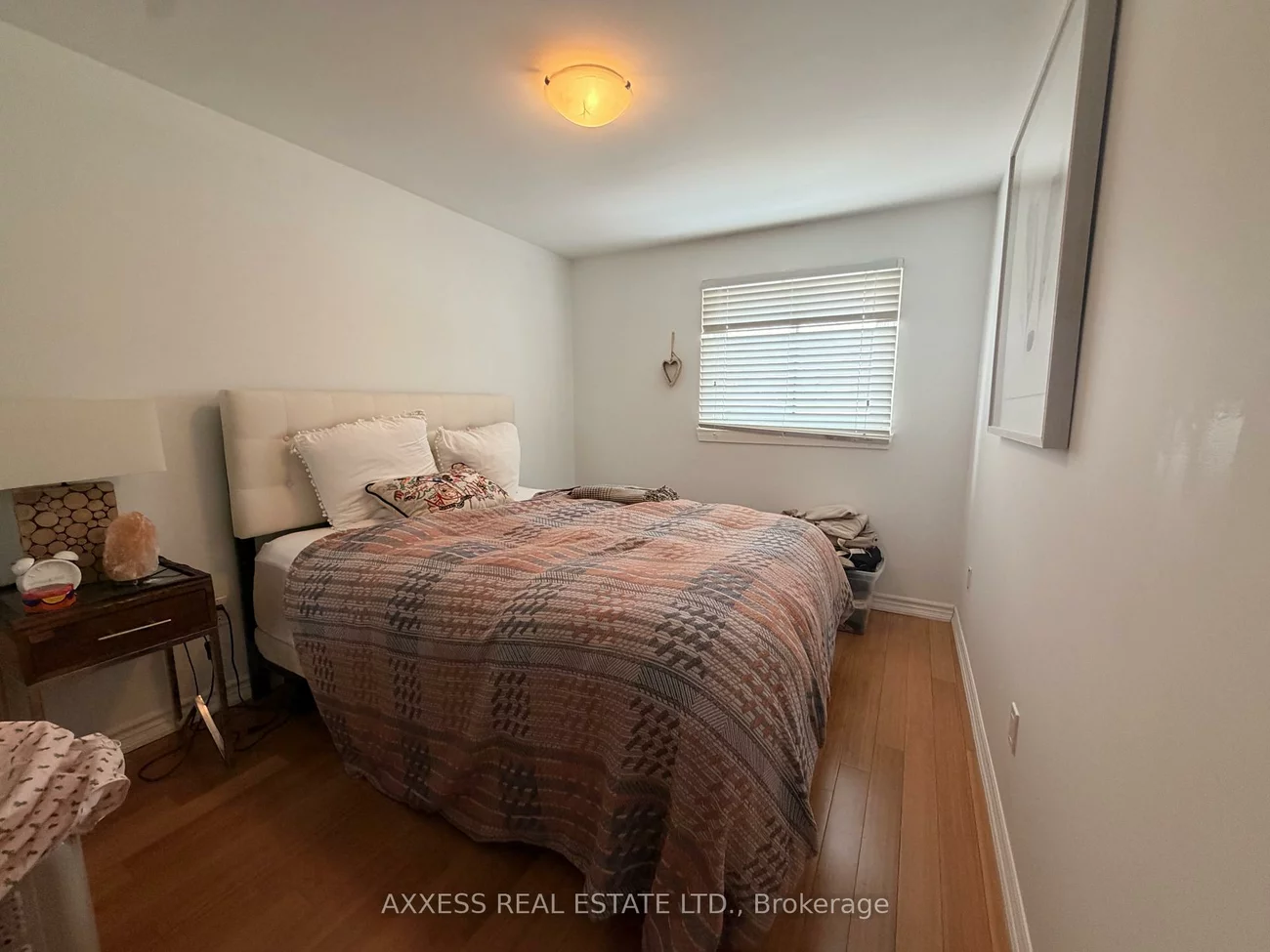 98, BROCK, 1002 - CO Central, Oakville