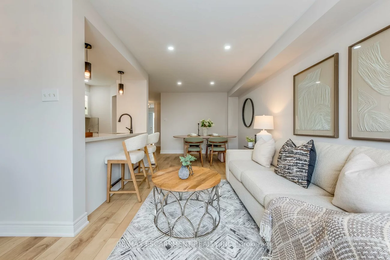 2350, Grand Ravine, 1015 - RO River Oaks, Oakville