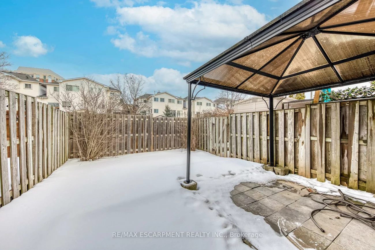 2350, Grand Ravine, 1015 - RO River Oaks, Oakville