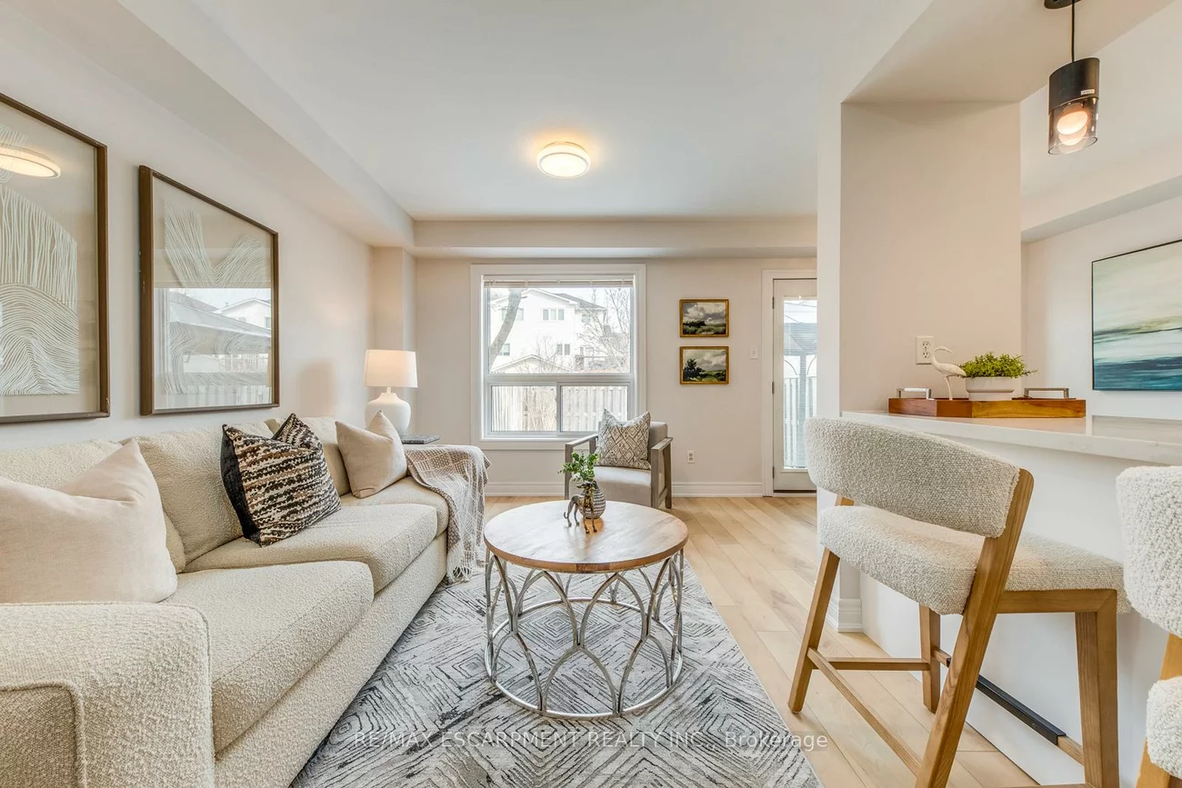 2350, Grand Ravine, 1015 - RO River Oaks, Oakville