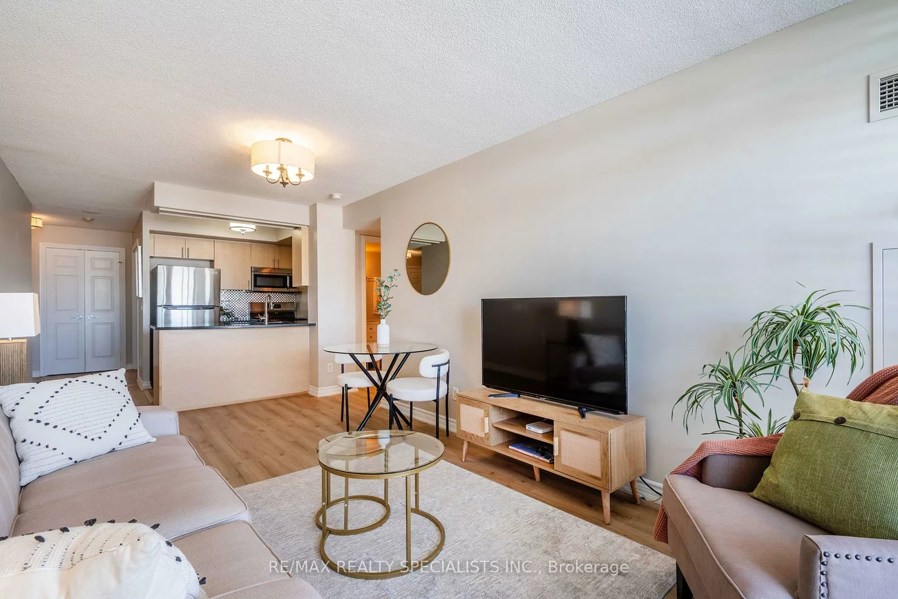 2325, Central Park, 1015 - RO River Oaks, Oakville