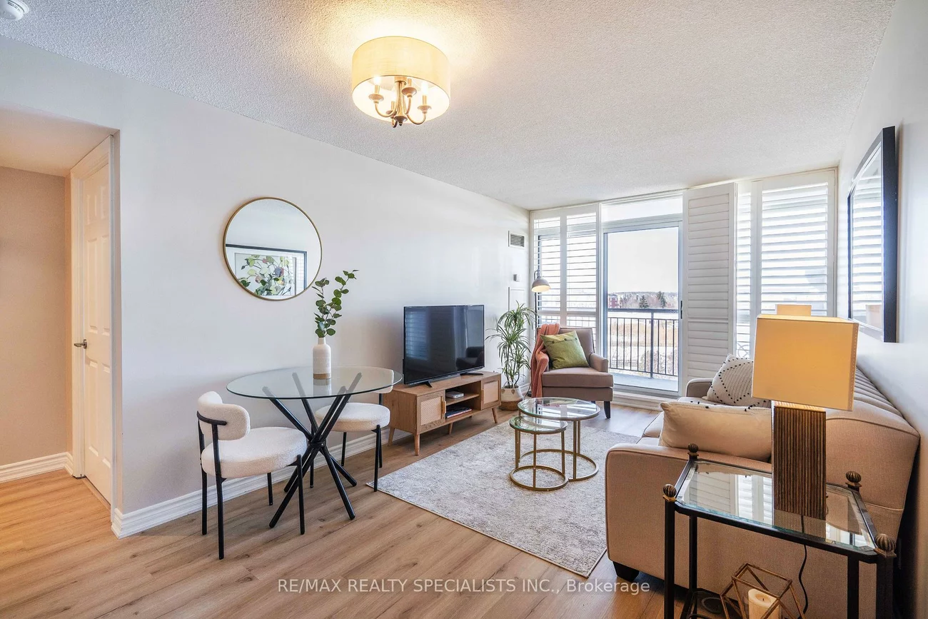 2325, Central Park, 1015 - RO River Oaks, Oakville