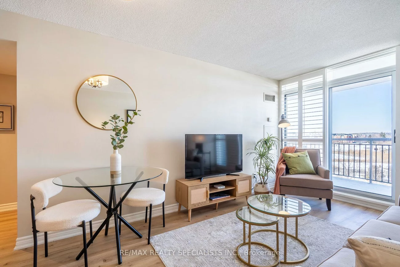 2325, Central Park, 1015 - RO River Oaks, Oakville