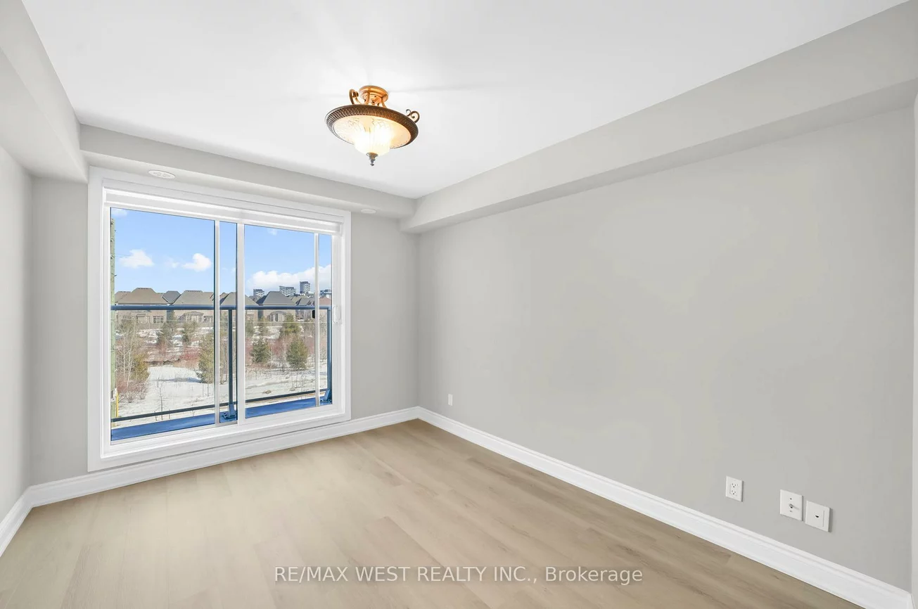 3078, Sixth, 1008 - GO Glenorchy, Oakville