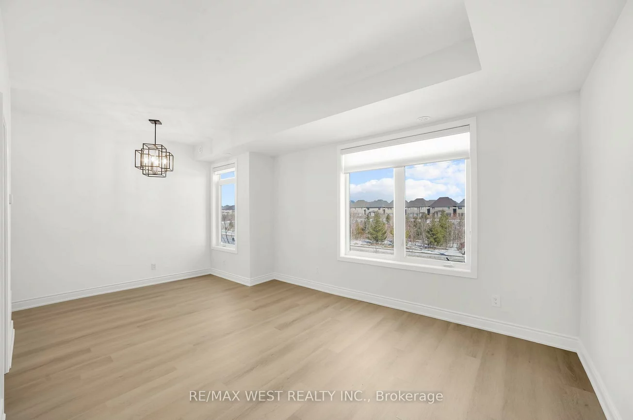 3078, Sixth, 1008 - GO Glenorchy, Oakville