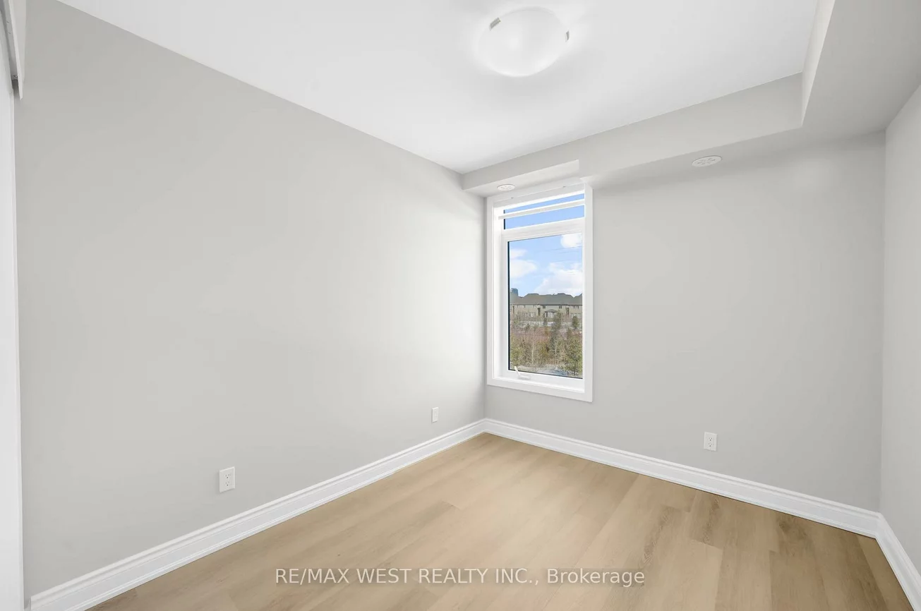 3078, Sixth, 1008 - GO Glenorchy, Oakville