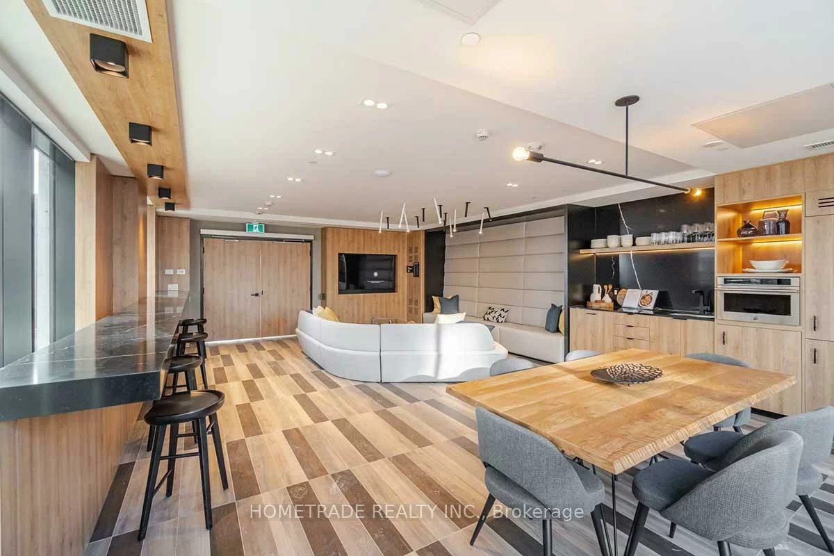 335, Wheat Boom, 1010 - JM Joshua Meadows, Oakville