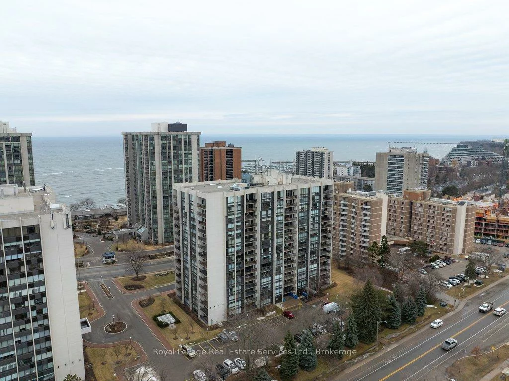 2185, Marine, 1001 - BR Bronte, Oakville