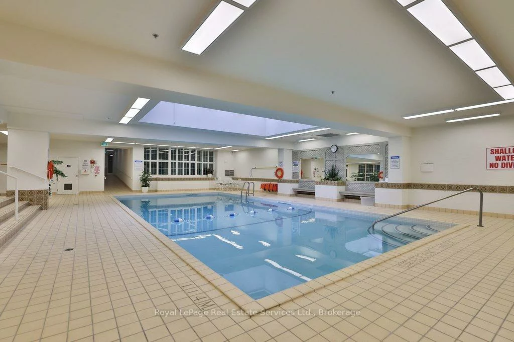 2185, Marine, 1001 - BR Bronte, Oakville