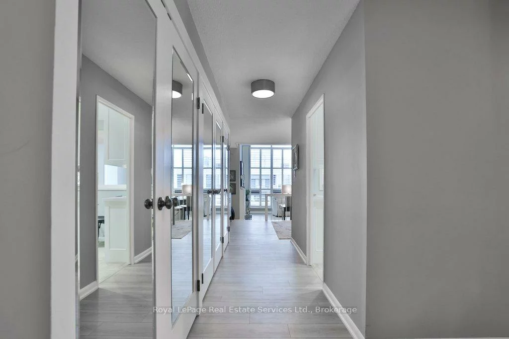 2185, Marine, 1001 - BR Bronte, Oakville