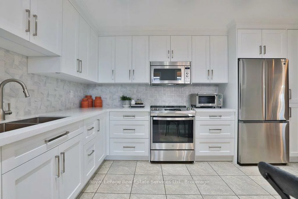 2185, Marine, 1001 - BR Bronte, Oakville