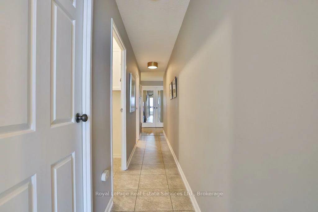 2185, Marine, 1001 - BR Bronte, Oakville