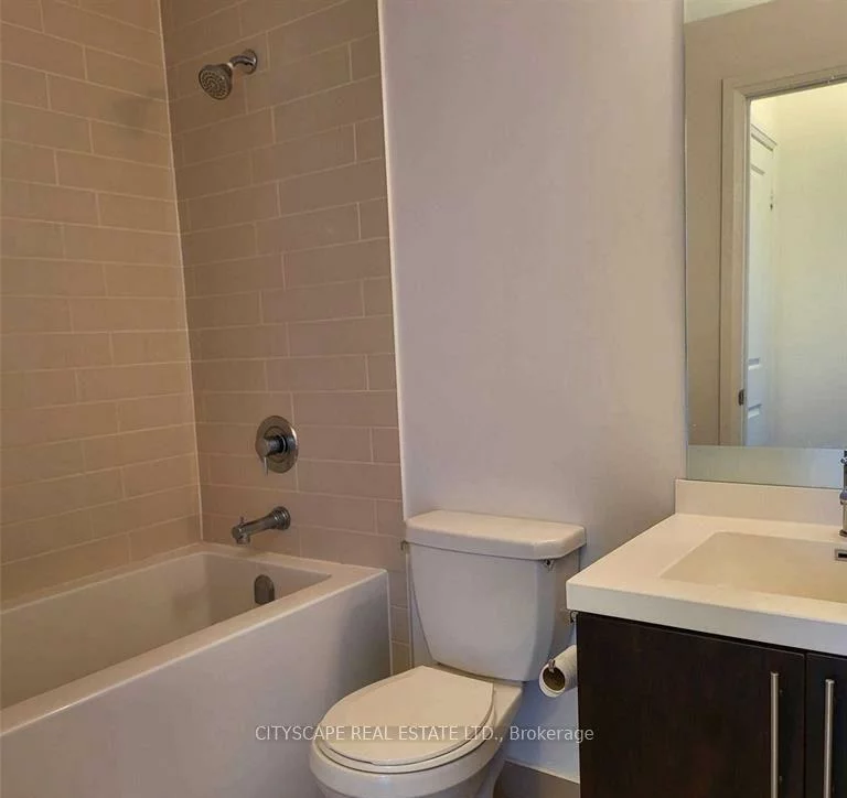 65, Speers, 1002 - CO Central, Oakville