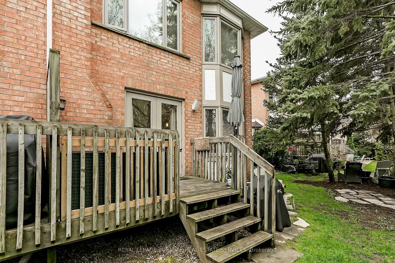 2065, Sixth, 1015 - RO River Oaks, Oakville