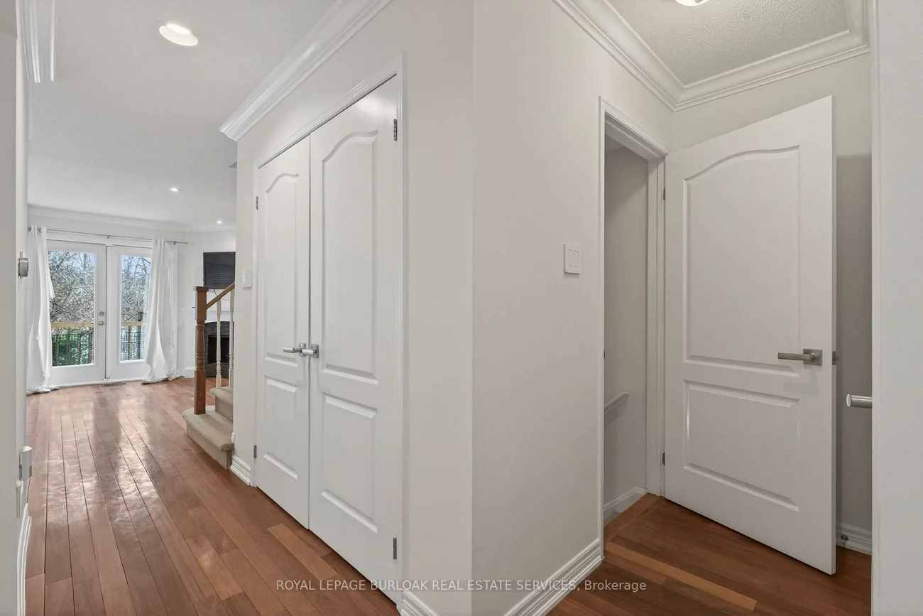 2065, Sixth, 1015 - RO River Oaks, Oakville