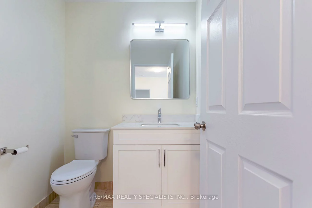 2511, Lakeshore, 1001 - BR Bronte, Oakville