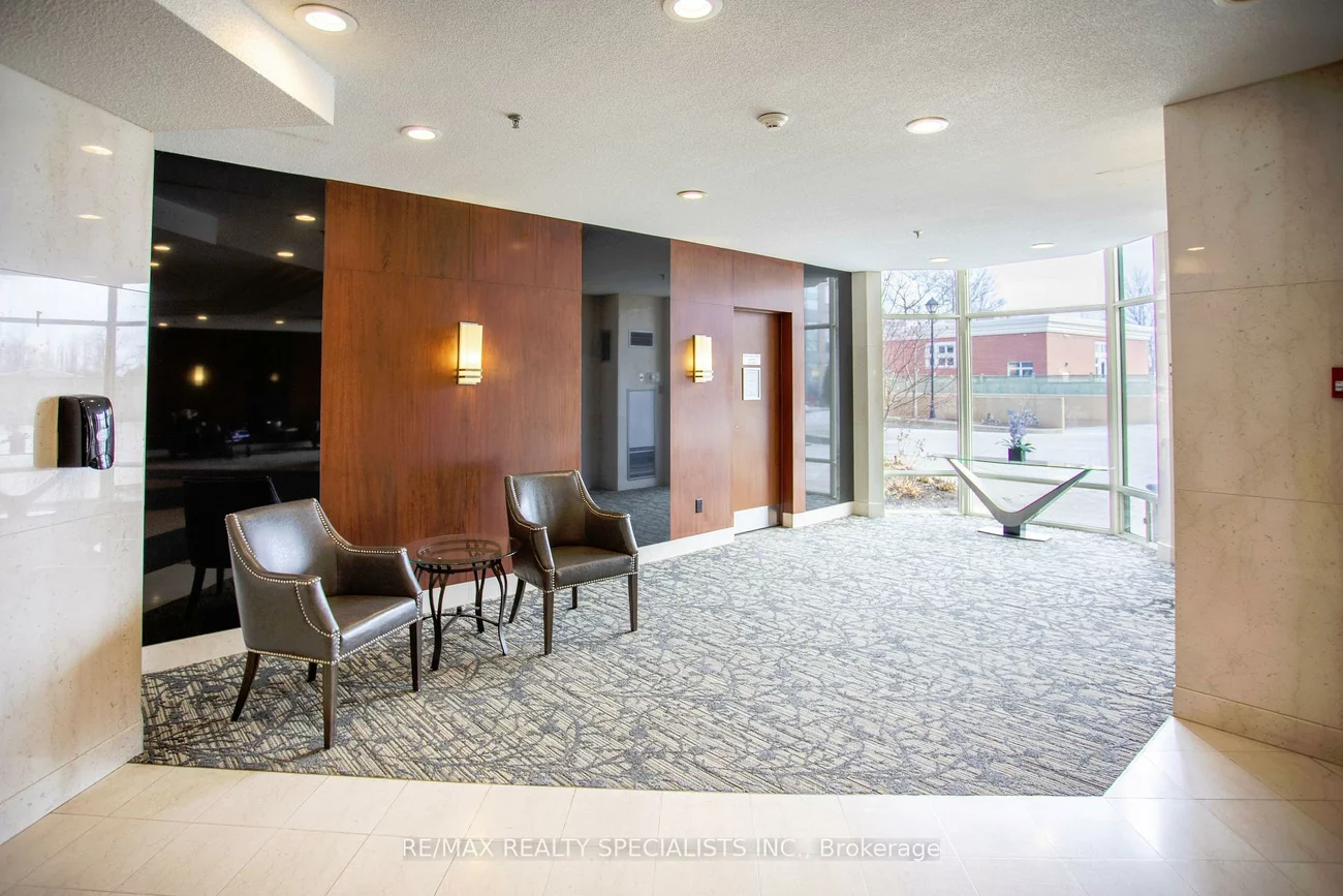 2511, Lakeshore, 1001 - BR Bronte, Oakville