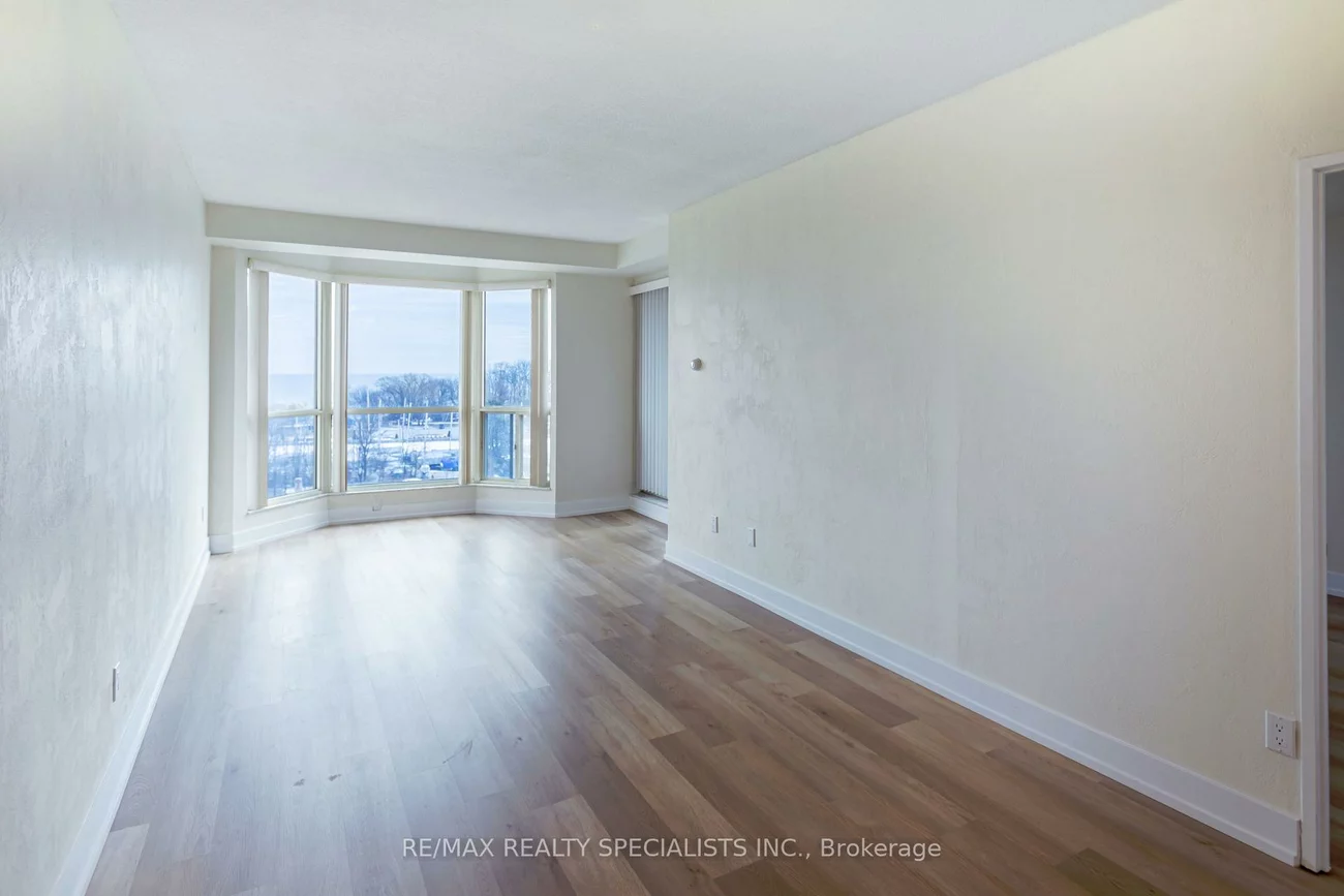 2511, Lakeshore, 1001 - BR Bronte, Oakville