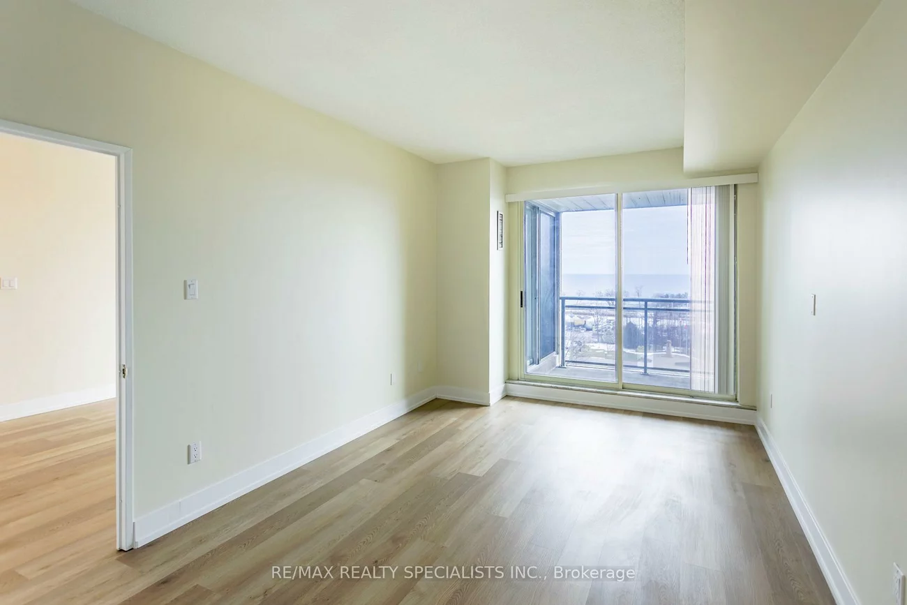 2511, Lakeshore, 1001 - BR Bronte, Oakville