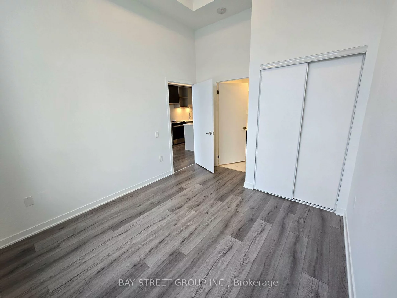 395, Dundas, 1008 - GO Glenorchy, Oakville