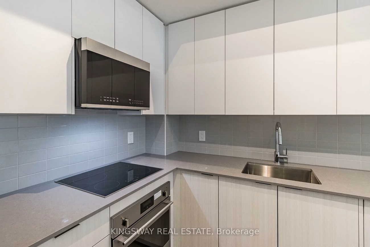 2485, Taunton, 1015 - RO River Oaks, Oakville