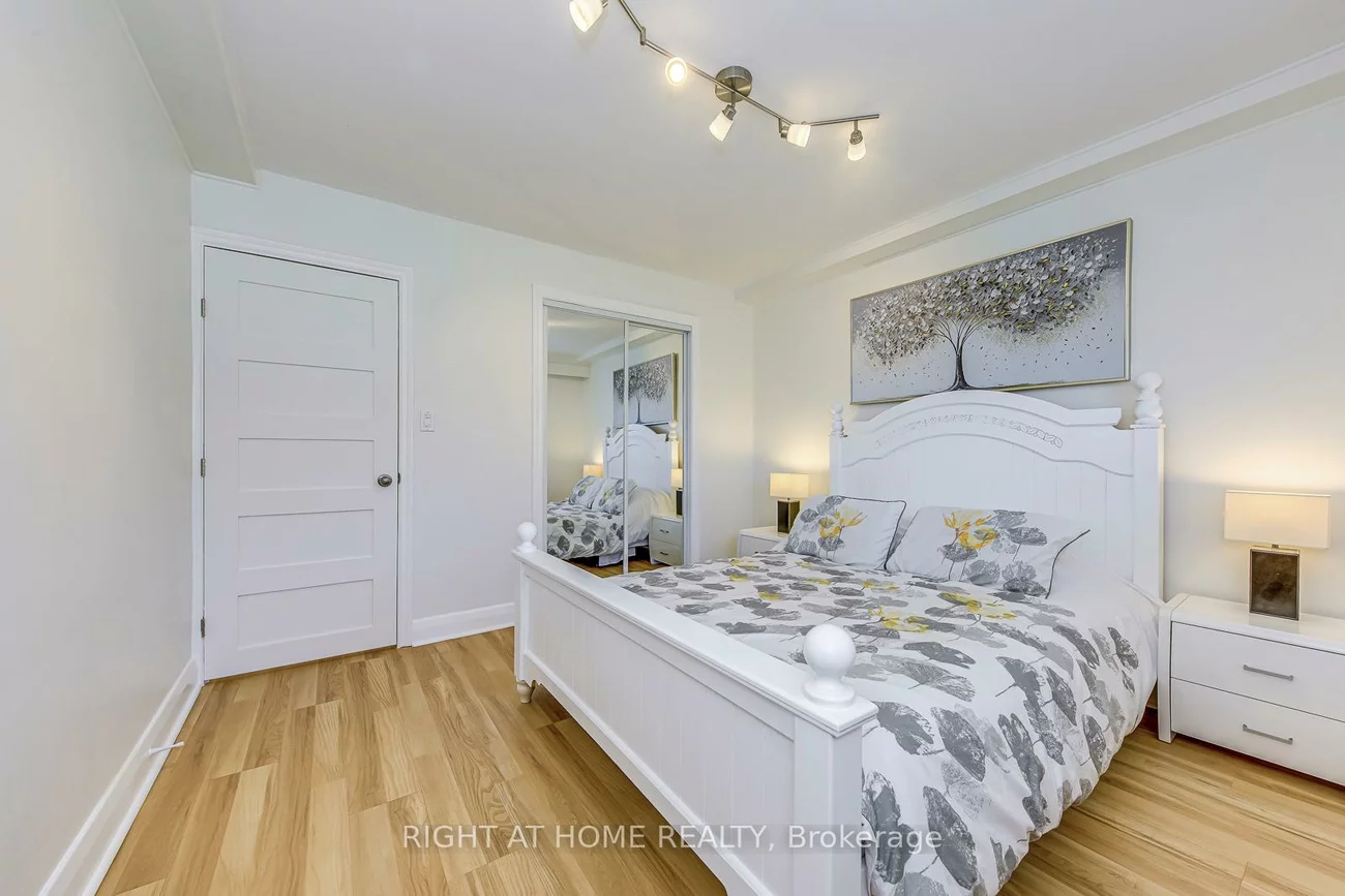 288, Reynolds, 1013 - OO Old Oakville, Oakville