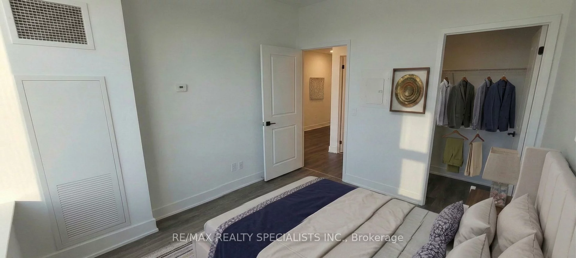 2489, Taunton, 1015 - RO River Oaks, Oakville