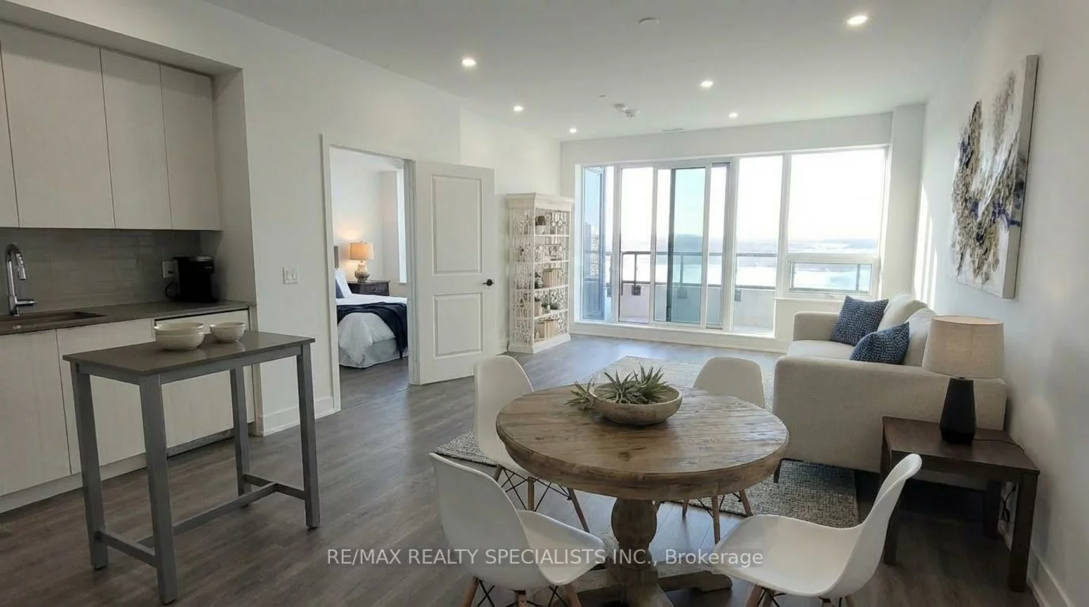 2489, Taunton, 1015 - RO River Oaks, Oakville