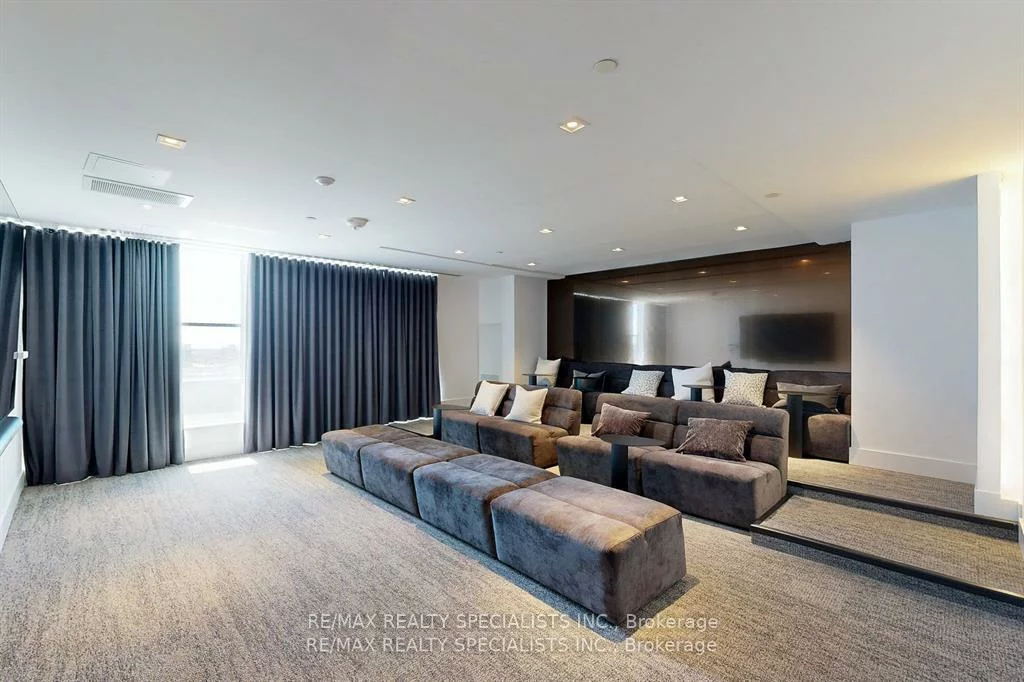 2489, Taunton, 1015 - RO River Oaks, Oakville