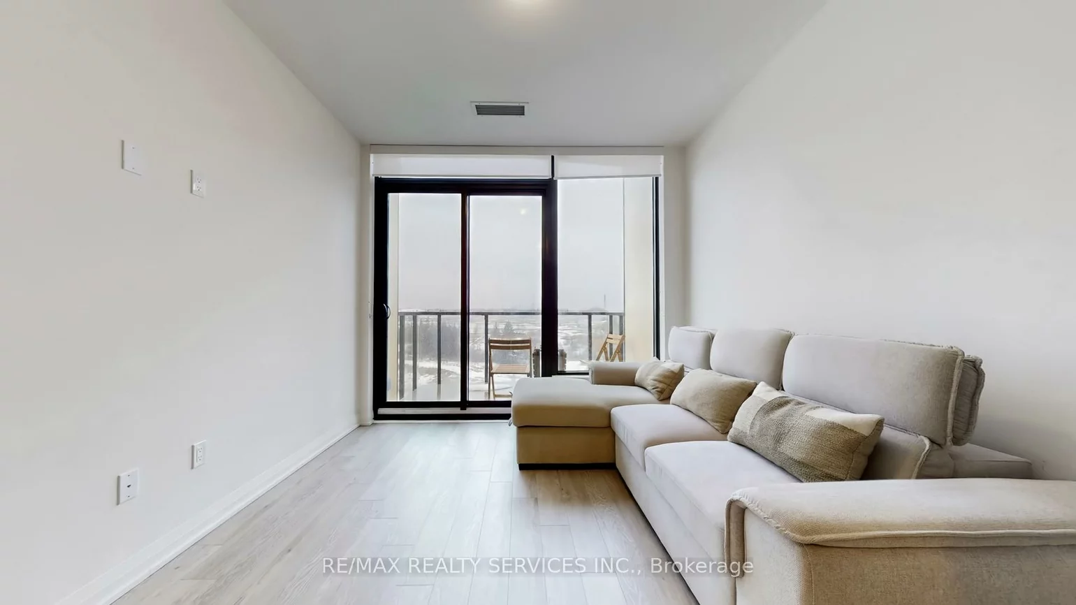 1415, Dundas, 1010 - JM Joshua Meadows, Oakville