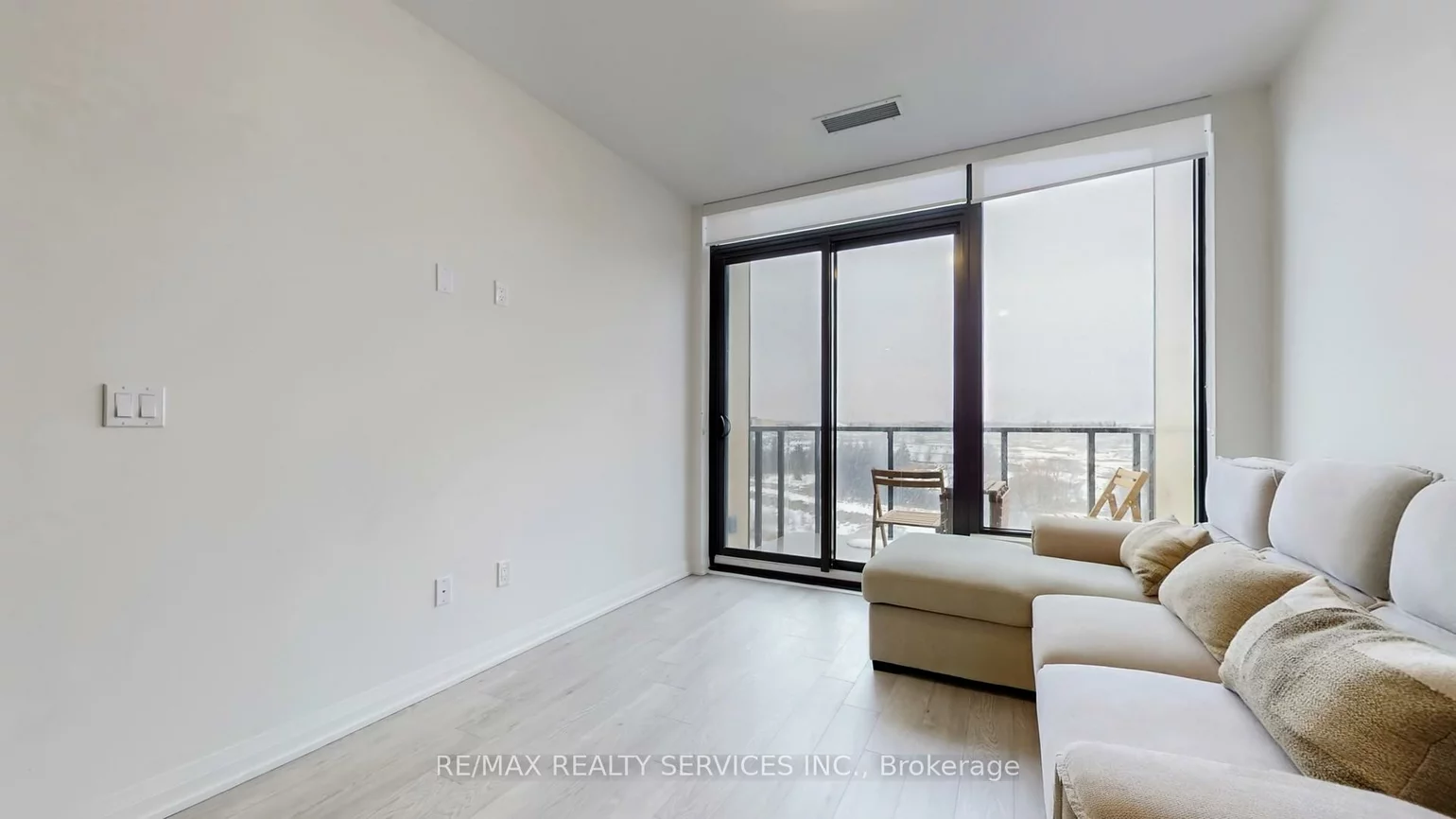 1415, Dundas, 1010 - JM Joshua Meadows, Oakville