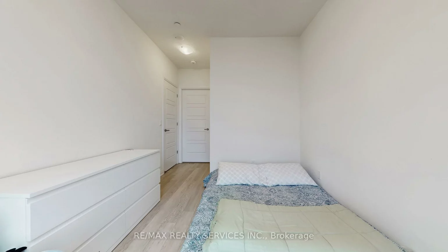 1415, Dundas, 1010 - JM Joshua Meadows, Oakville