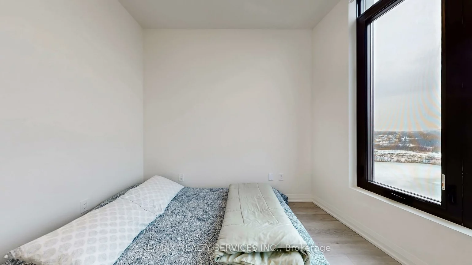 1415, Dundas, 1010 - JM Joshua Meadows, Oakville