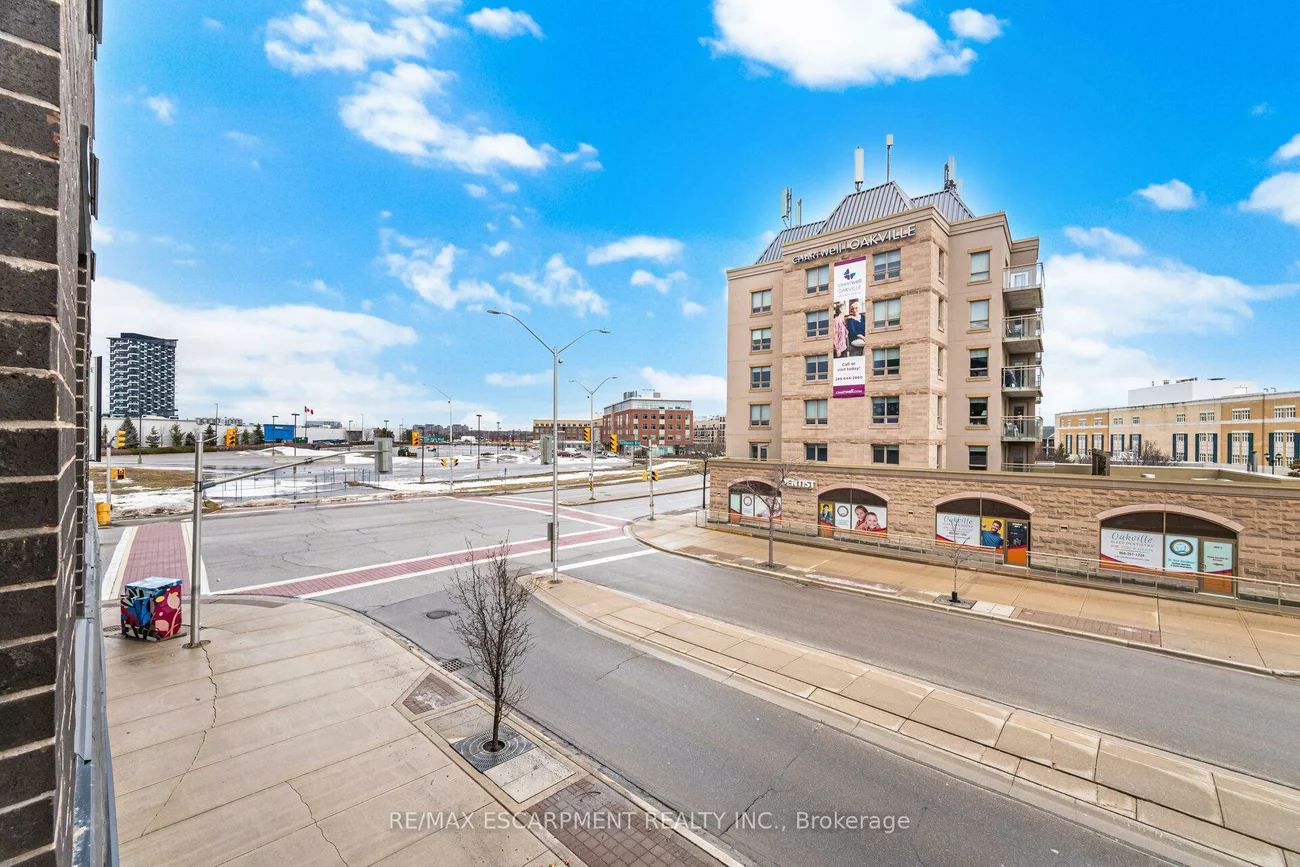 150, Oak Park, 1015 - RO River Oaks, Oakville