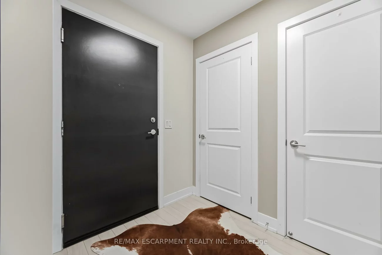 150, Oak Park, 1015 - RO River Oaks, Oakville