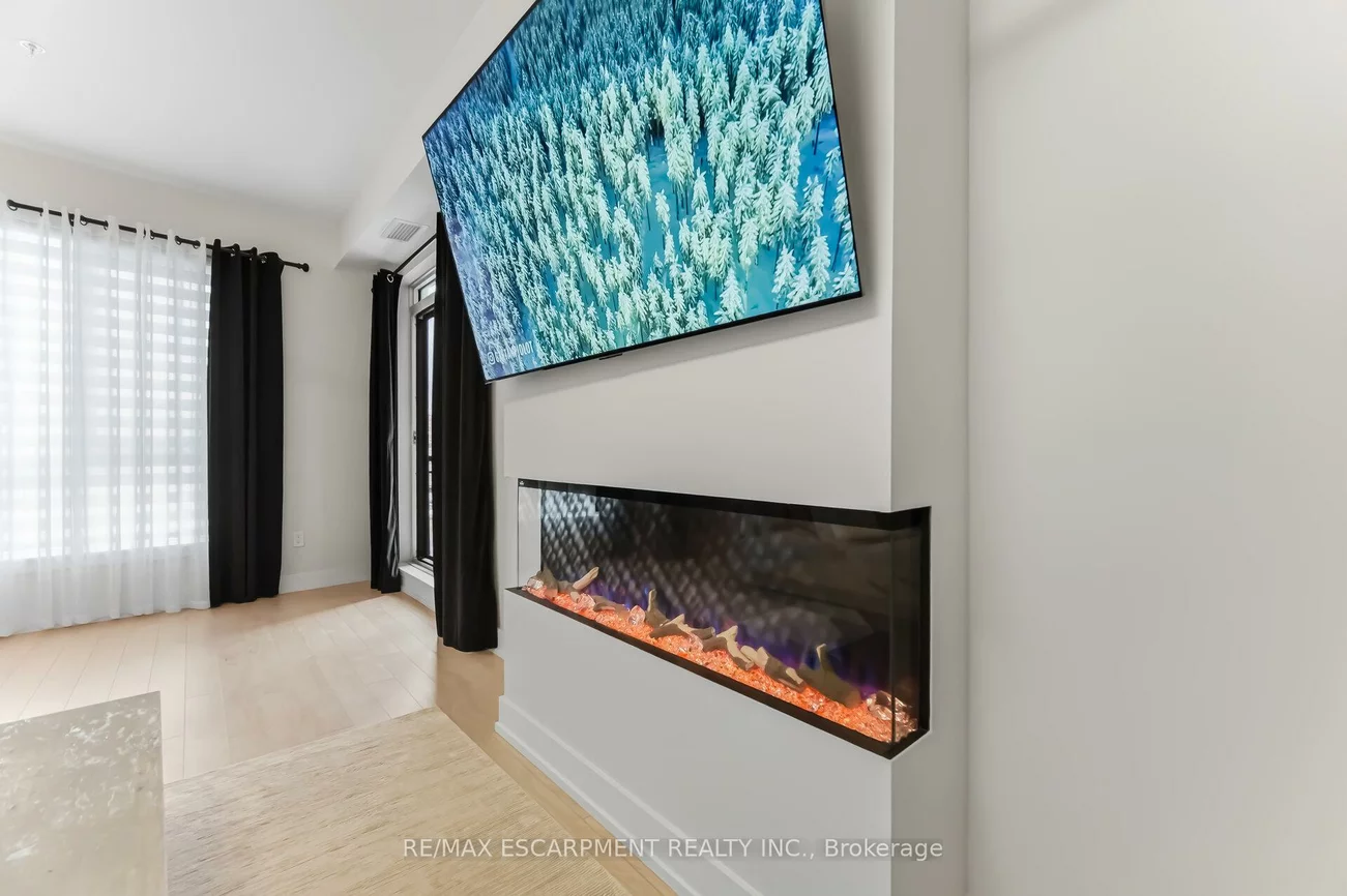 150, Oak Park, 1015 - RO River Oaks, Oakville