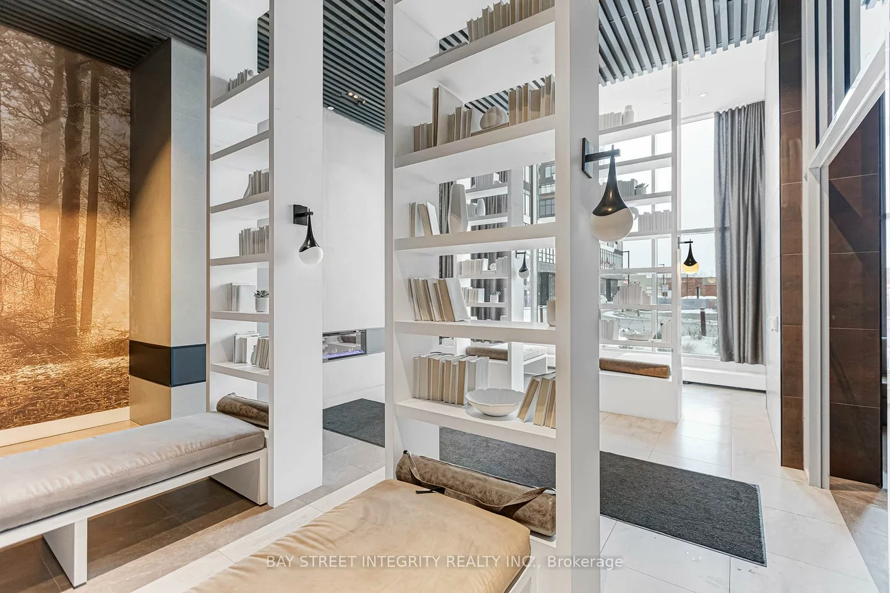 2485, Taunton, 1015 - RO River Oaks, Oakville