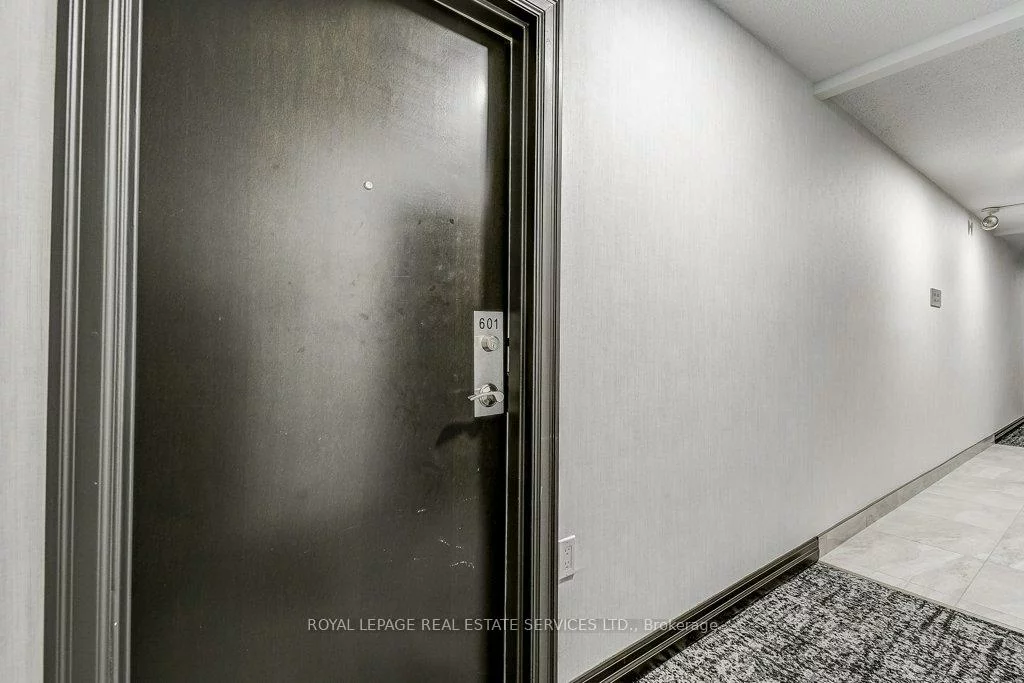 212, Kerr, 1002 - CO Central, Oakville