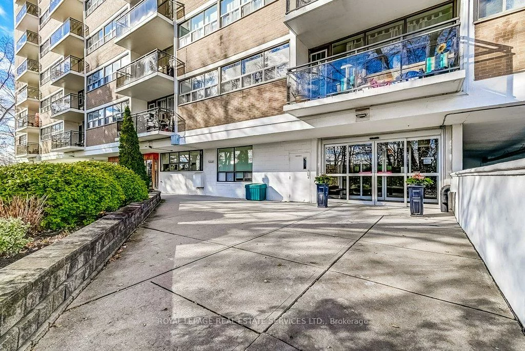 212, Kerr, 1002 - CO Central, Oakville