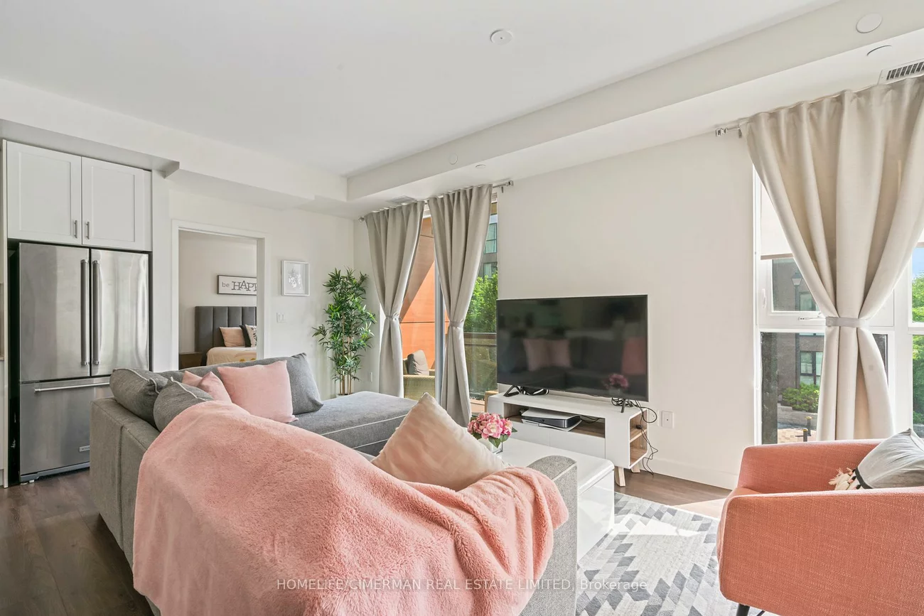 210, Sabina, 1008 - GO Glenorchy, Oakville