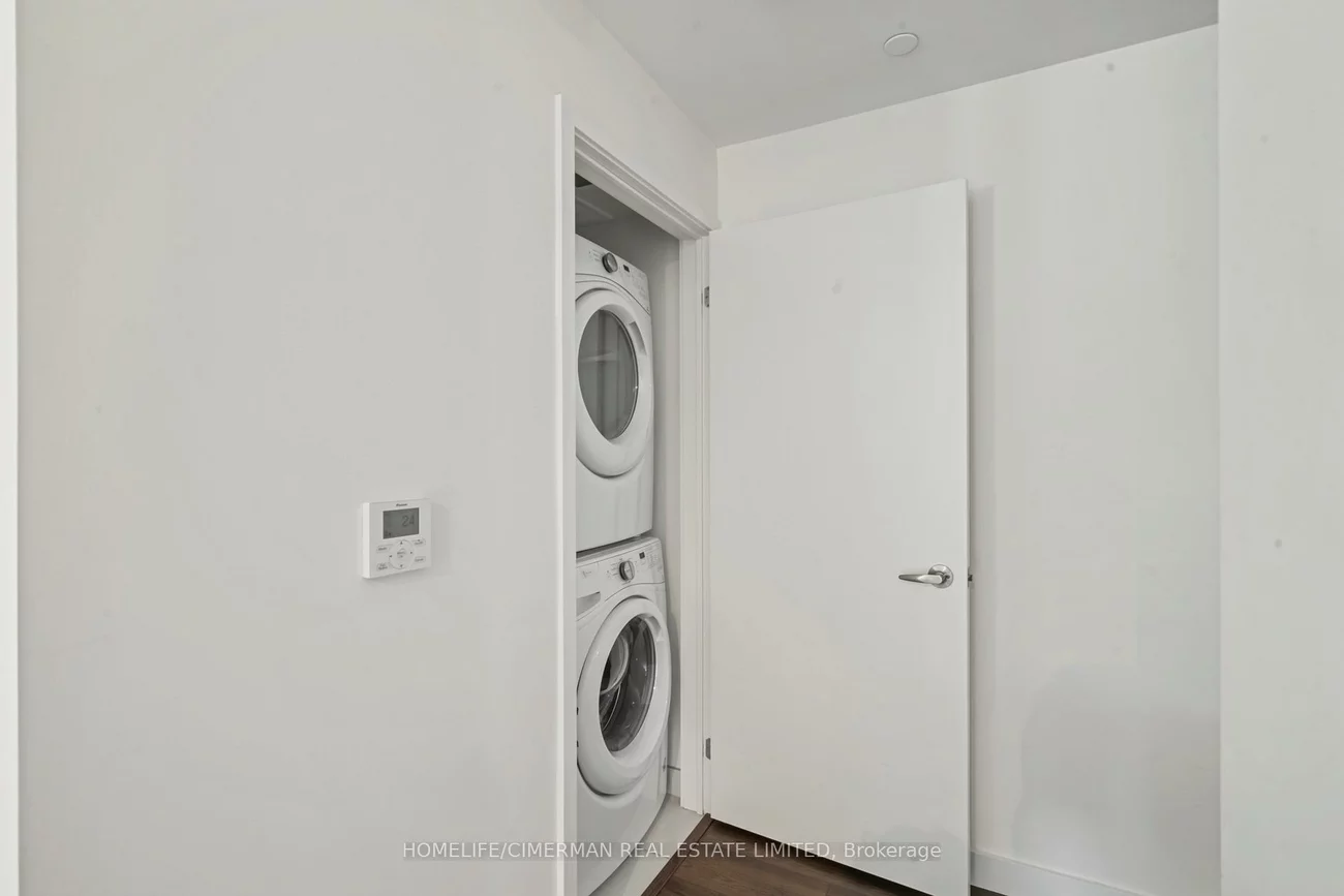 210, Sabina, 1008 - GO Glenorchy, Oakville