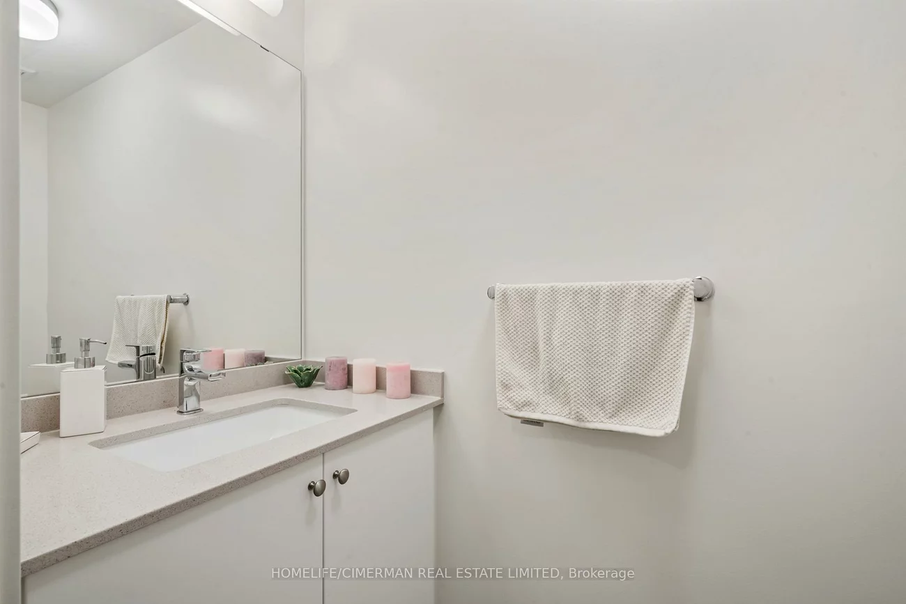 210, Sabina, 1008 - GO Glenorchy, Oakville