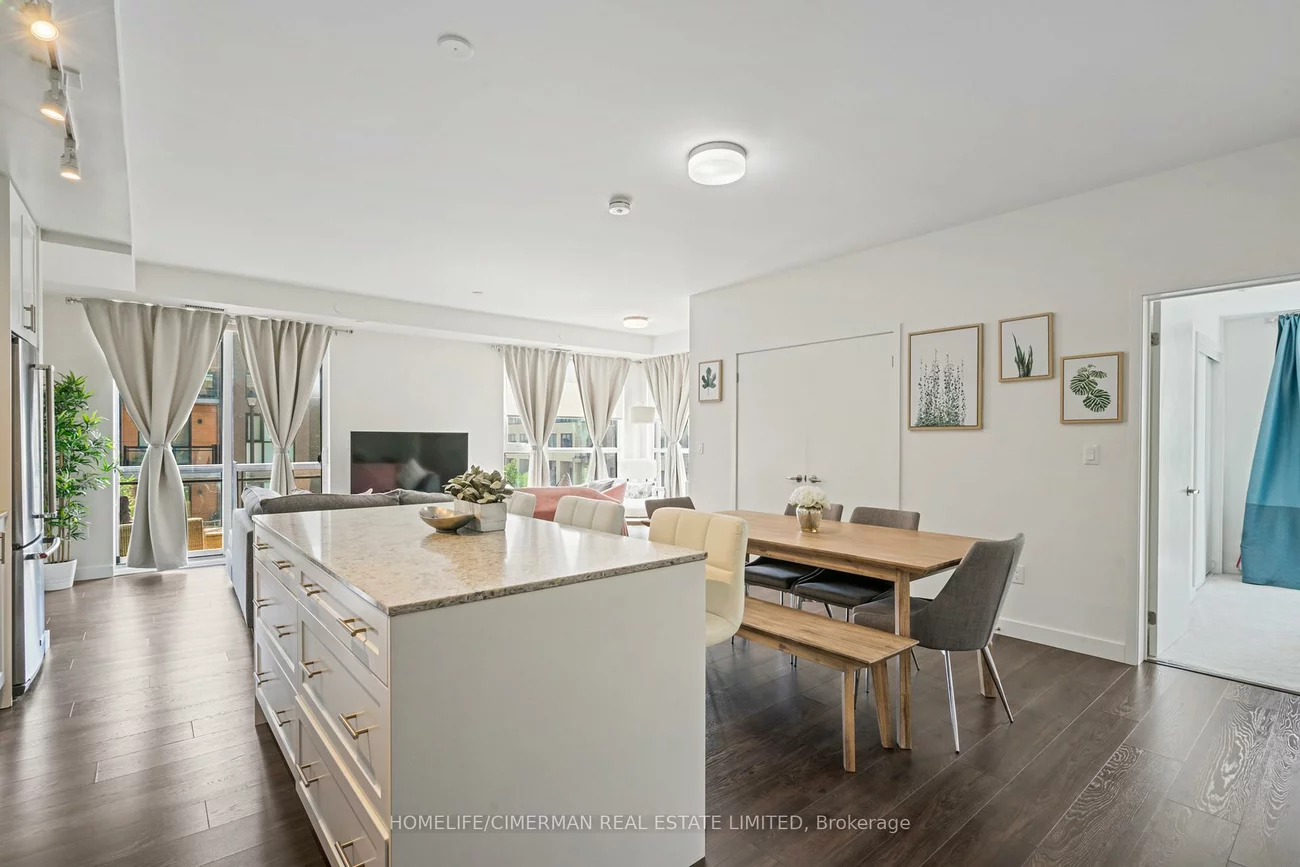 210, Sabina, 1008 - GO Glenorchy, Oakville