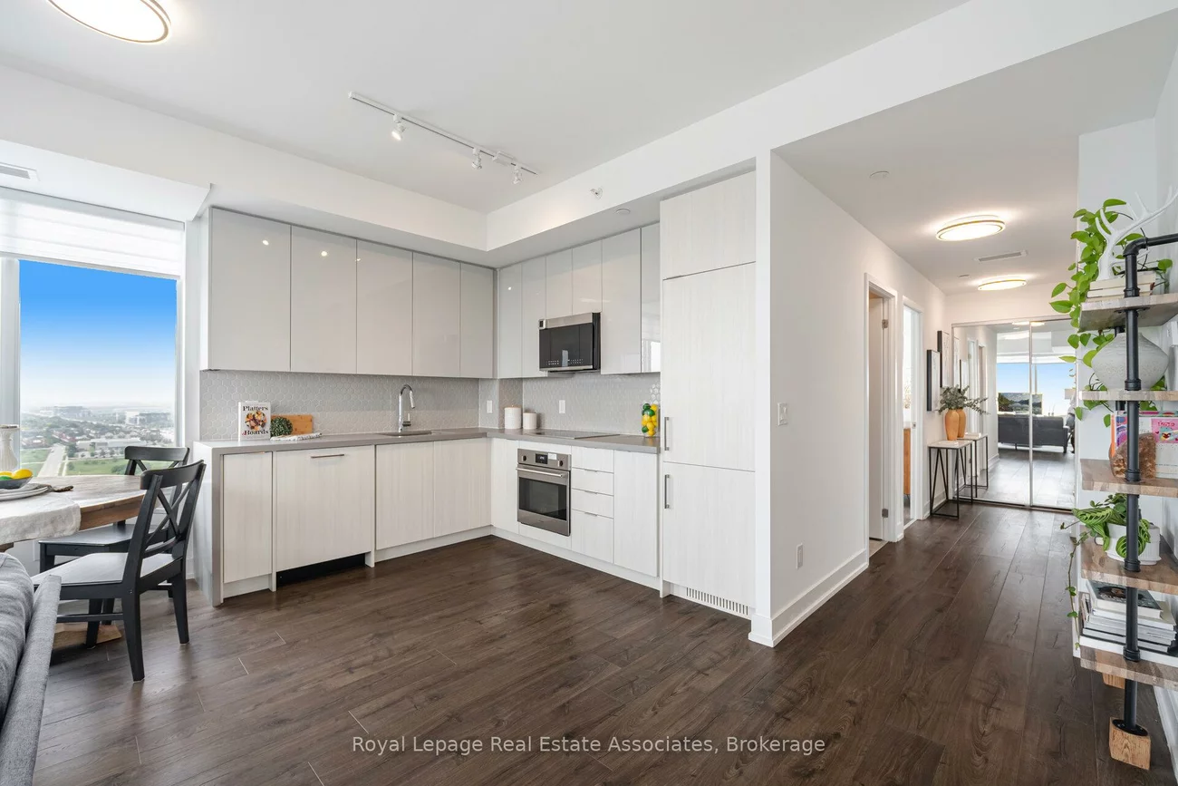 297, Oak Walk, 1015 - RO River Oaks, Oakville