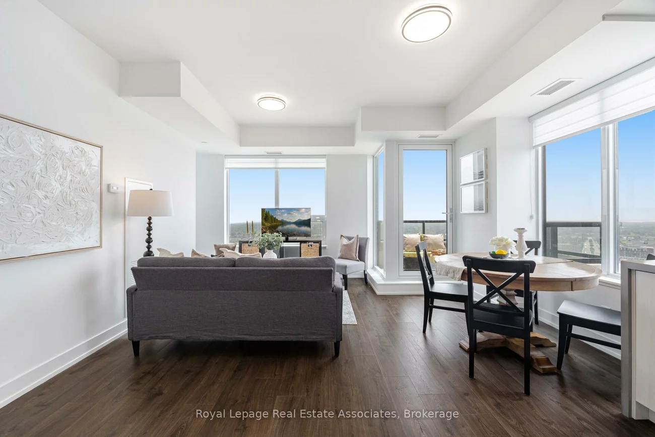 297, Oak Walk, 1015 - RO River Oaks, Oakville