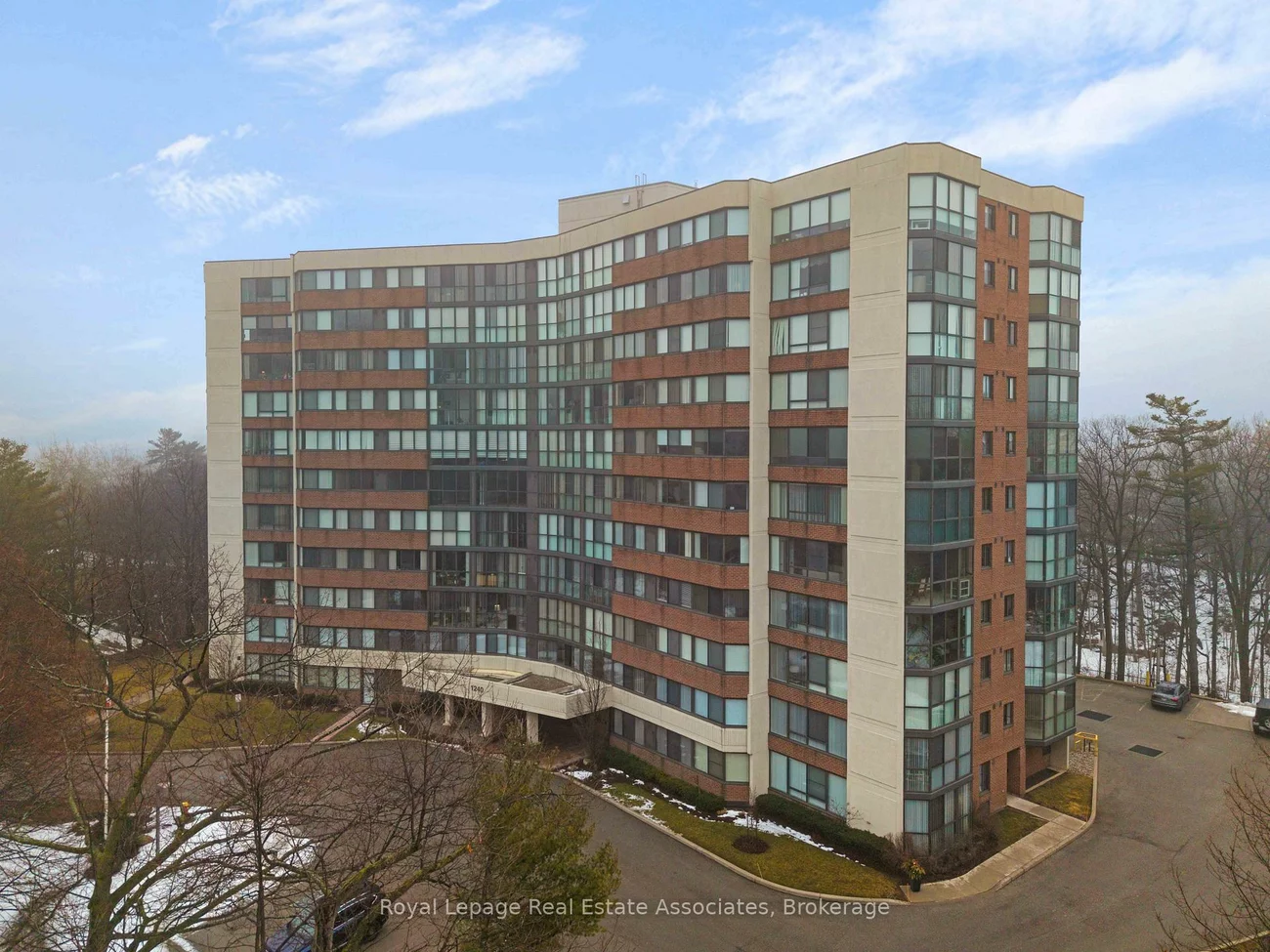 1240, Marlborough, 1003 - CP College Park, Oakville