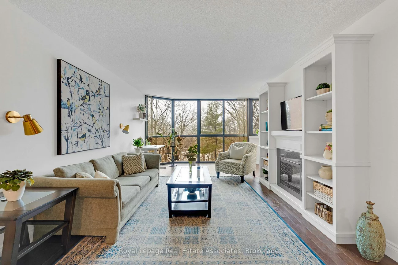 1240, Marlborough, 1003 - CP College Park, Oakville