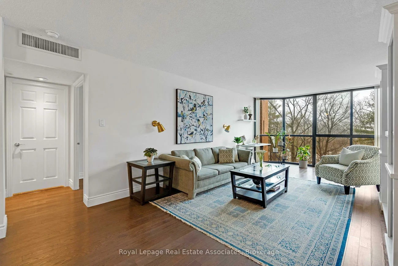 1240, Marlborough, 1003 - CP College Park, Oakville