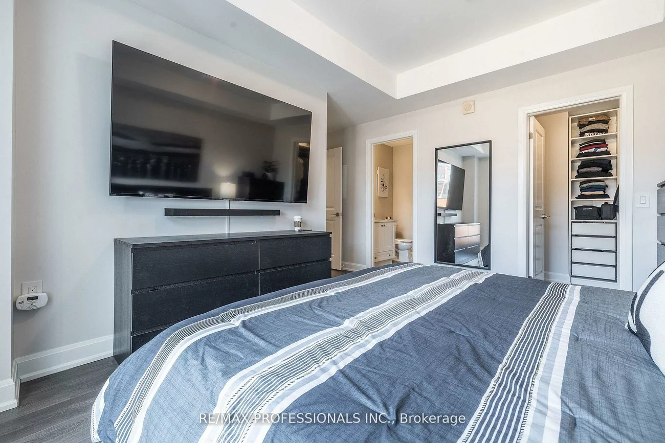 2393, Bronte, 1019 - WM Westmount, Oakville